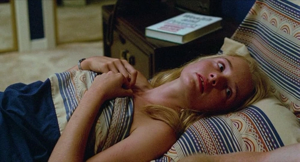 Karen Young en handgun