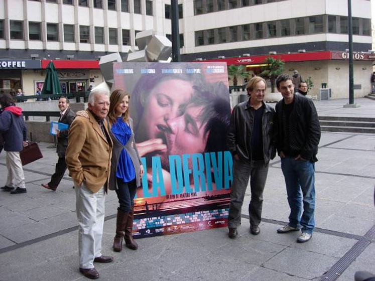 Ventura Pons, Fernando Guillén, Roger Coma y Maria Molins en A la deriva (Rueda de prensa en Madrid. Octubre 2009)