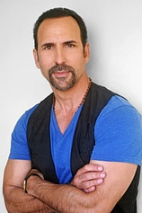 picture of actor Oscar Torre