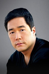picture of actor Tim Kang