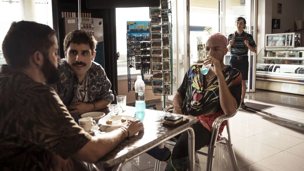 Miguel Diosdado, Sergio Momo y Carlos Mestanza en 8-anos