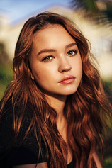 picture of actor Sadie Stanley