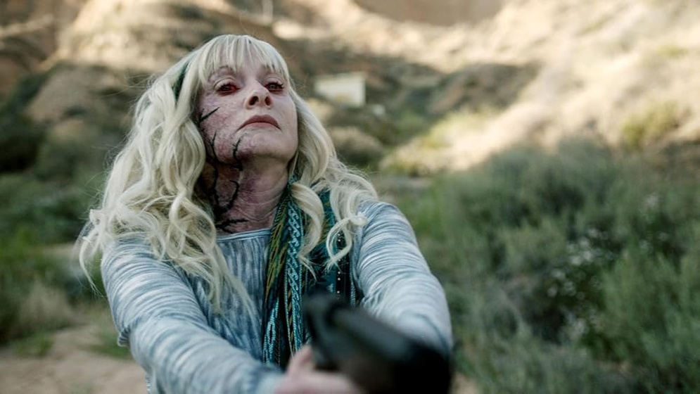 Barbara Crampton en el-dia-del-juicio-final-2017