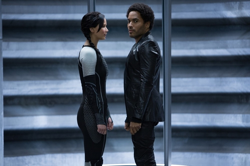 Lenny Kravitz y Jennifer Lawrence en Los Juegos del Hambre. En Llamas