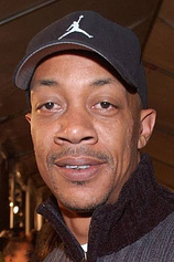 picture of actor DJ Pooh