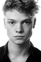 Foto de Tom Rhys Harries