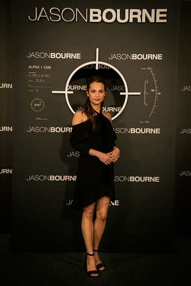 Alicia Vikander en Jason Bourne (Premiere en Madrid. Julio 2016)