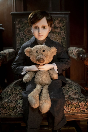 still of movie The Boy. La Maldición de Brahms