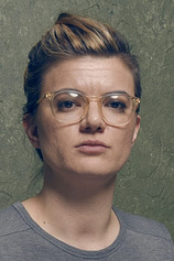 photo of person Leslye Headland