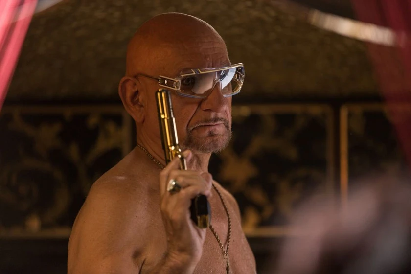 Ben Kingsley en persecucion-al-limite-2016
