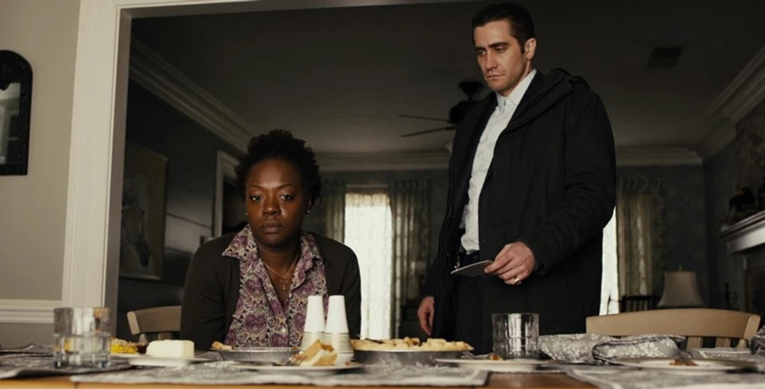 Jake Gyllenhaal y Viola Davis en prisioneros