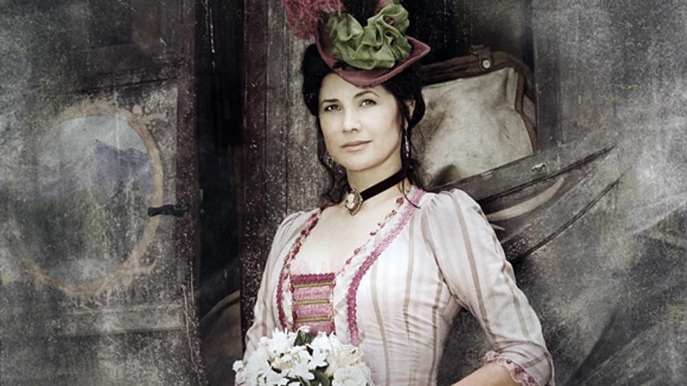 Daphne Zuniga en Su Única Oportunidad
