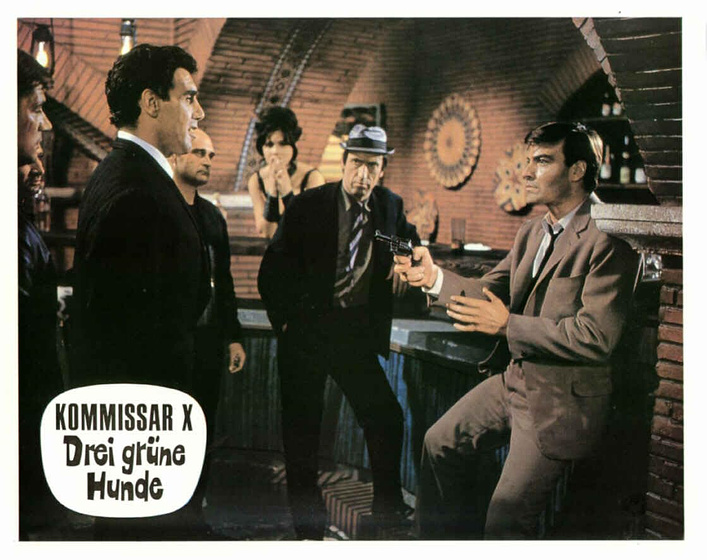 Tony Kendall, Herbert Fux y Jeff Cameron en Comisario X y Los Tres Perros Verdes