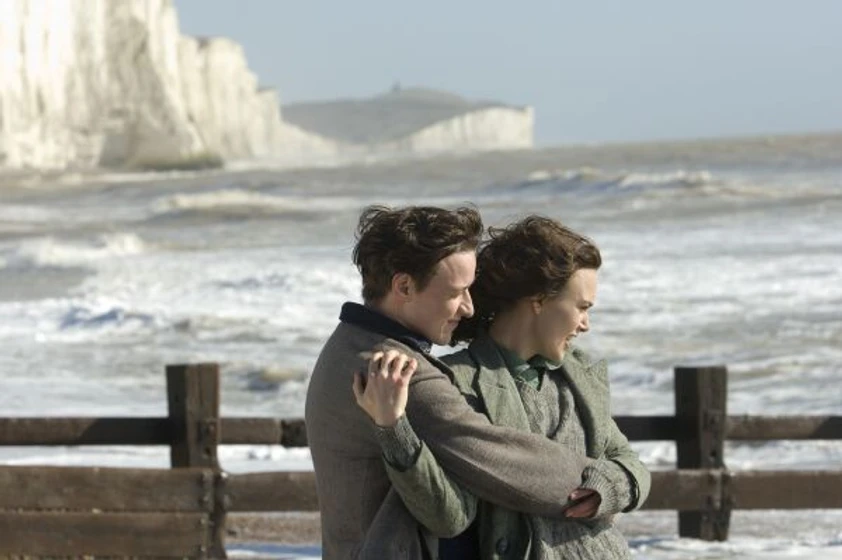 Keira Knightley y James McAvoy en expiacion-mas-alla-de-la-pasion