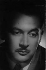 picture of actor Eduardo Alcaraz