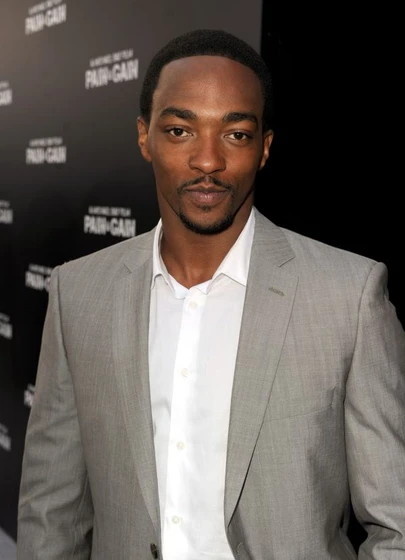 Anthony Mackie en dolor-y-dinero (Premiere en Los Angeles. Abril 2013)