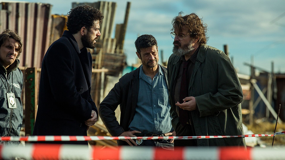 Giuseppe Battiston y Andrea Di Luigi en The Body
