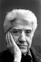 photo of person Alain Resnais