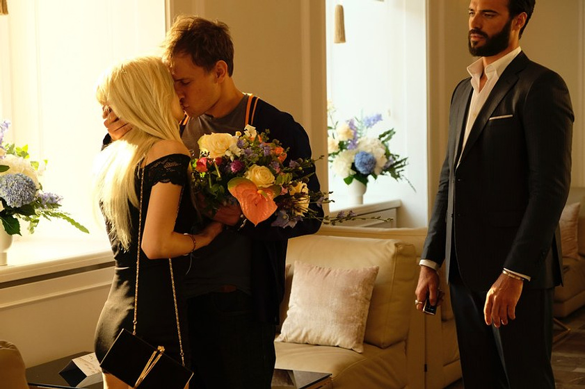 Józef Pawlowski y Giulio Berruti en girls-to-buy