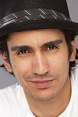picture of actor John Bryant Davila