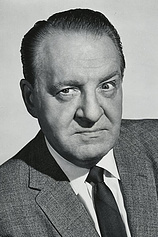 picture of actor Howard St. John