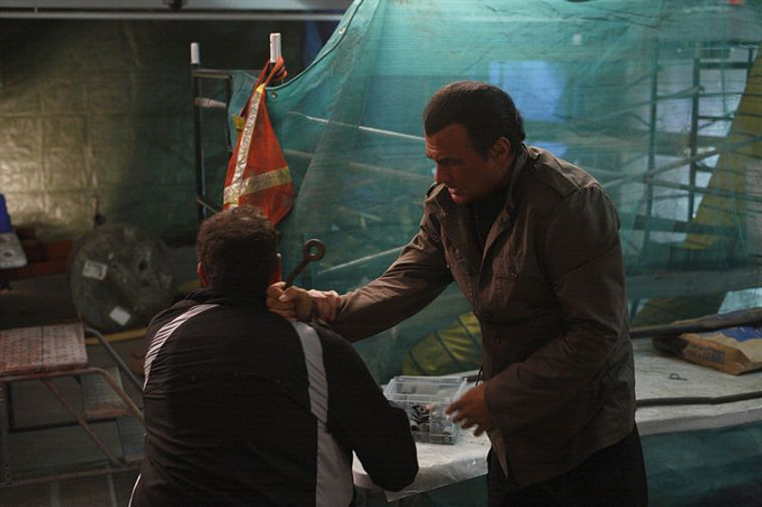 Steven Seagal en Ruslan: La Venganza del Asesino