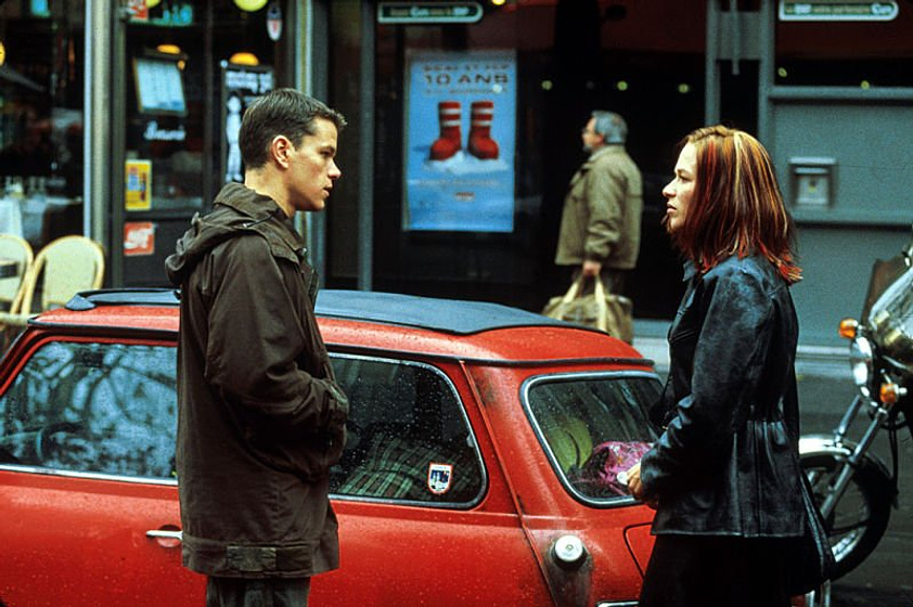 Franka Potente y Matt Damon en El Caso Bourne
