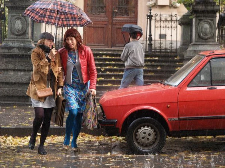 Branka Katic y Anica Dobra en la-mujer-con-la-nariz-rota