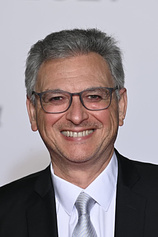 photo of person Victor Hadida