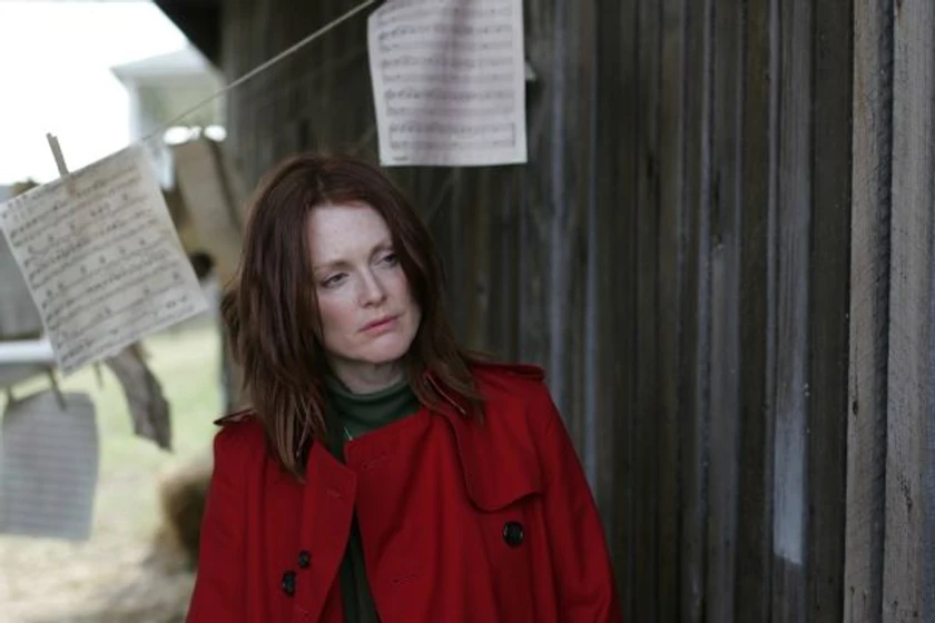 Julianne Moore en la-sombra-de-los-otros