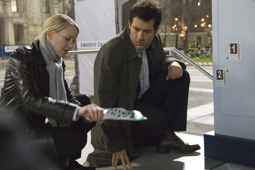 Clive Owen y Naomi Watts en The International. Dinero en la sombra