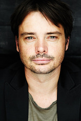 picture of actor Leighton Cardno