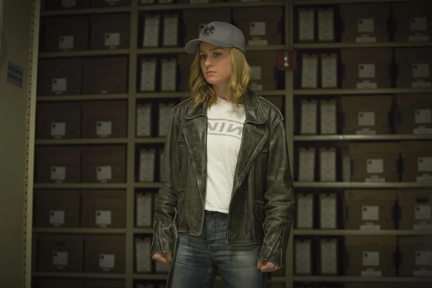 Brie Larson en capitana-marvel