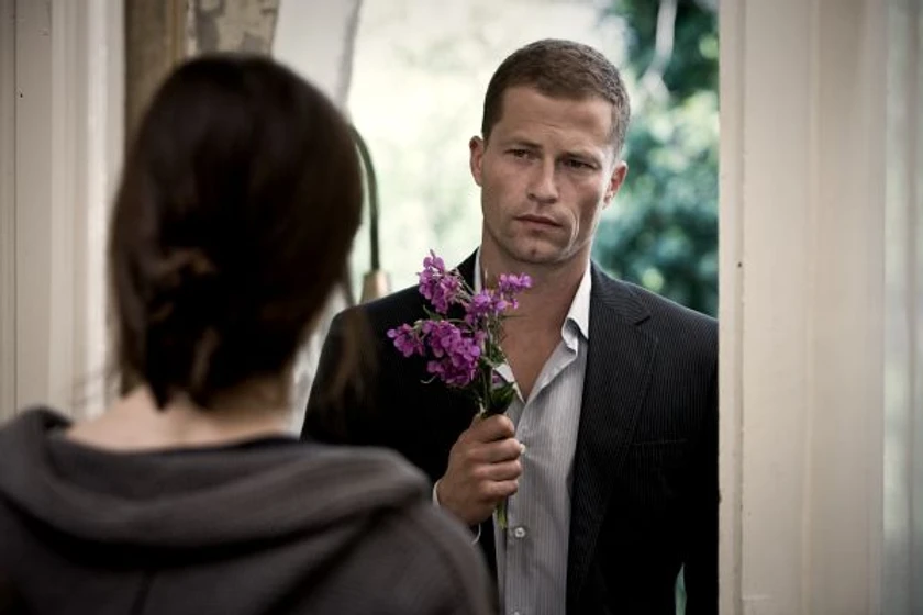 Til Schweiger en un-conejo-sin-orejas