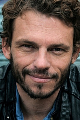 picture of actor Arnaud Binard