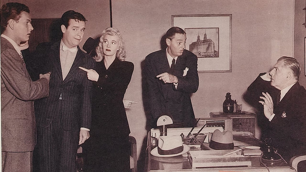 Arthur Lake y Penny Singleton en Blondie's Reward