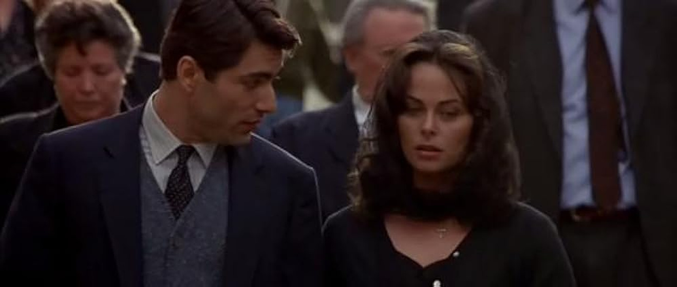Polly Walker y Mark Frankel en Por Amor a Rosana
