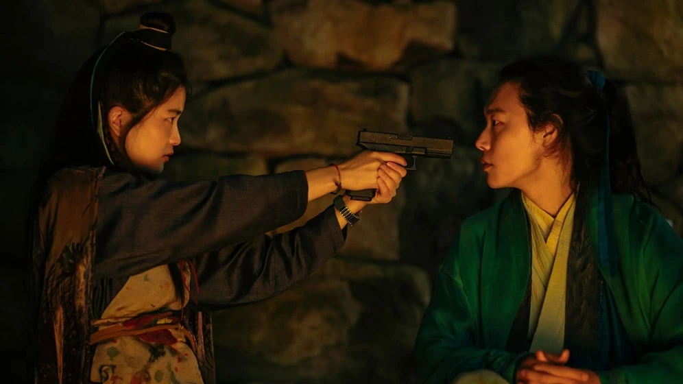 Kim Tae-ri en alienoid-return-to-the-future