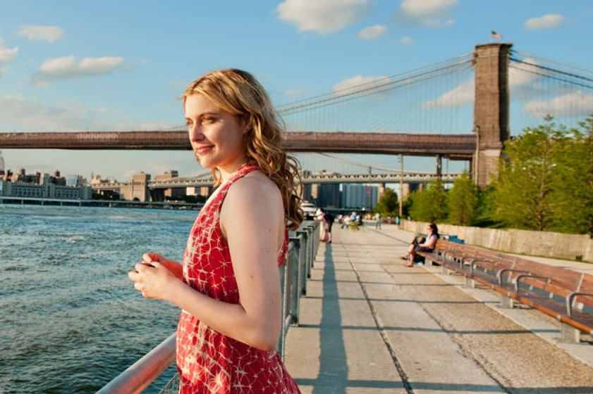 Greta Gerwig en Lola Versus