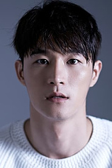 photo of person Si-hwan Kim