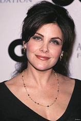 photo of person Sherilyn Fenn