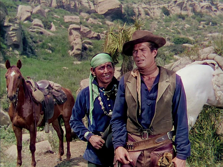 George Nader y Jay Silverheels en Entre el Valor y el Dinero