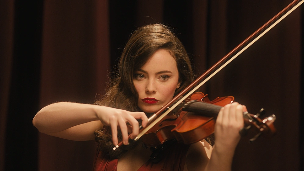 Freya Tingley en the-sonata