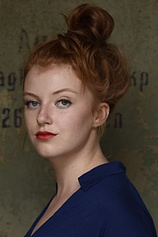 picture of actor Maeve Metelka