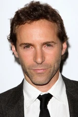 Foto de Alessandro Nivola