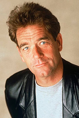 picture of actor Huey Lewis