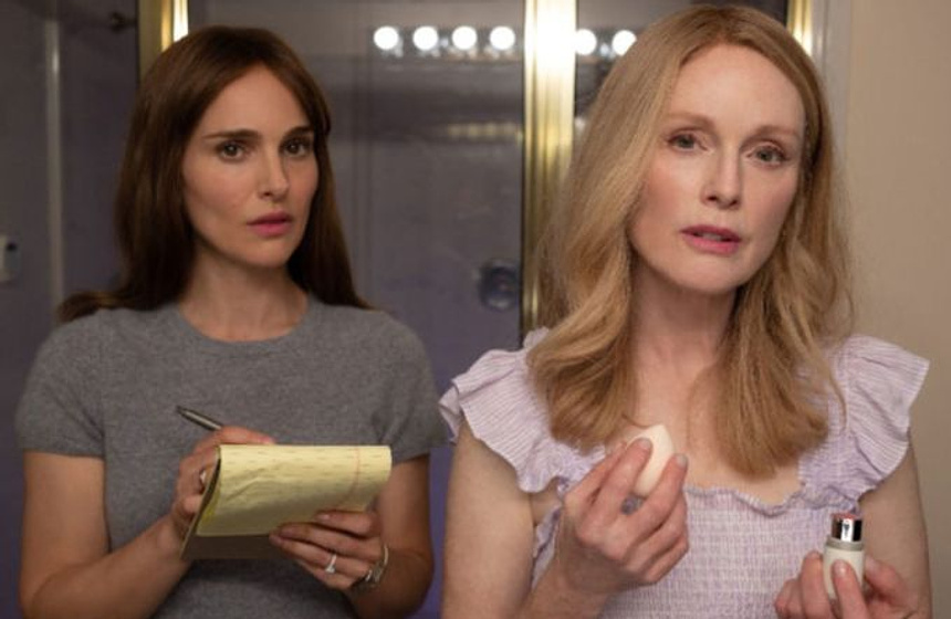 Julianne Moore y Natalie Portman en Secretos de un Escándalo