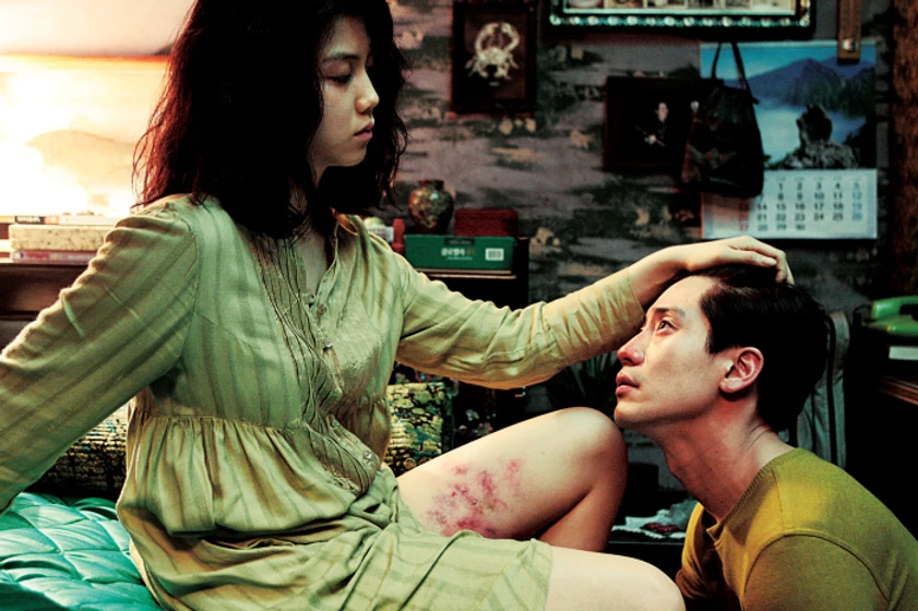 Ha-kyun Shin y Ok-bin Kim en thirst-2009