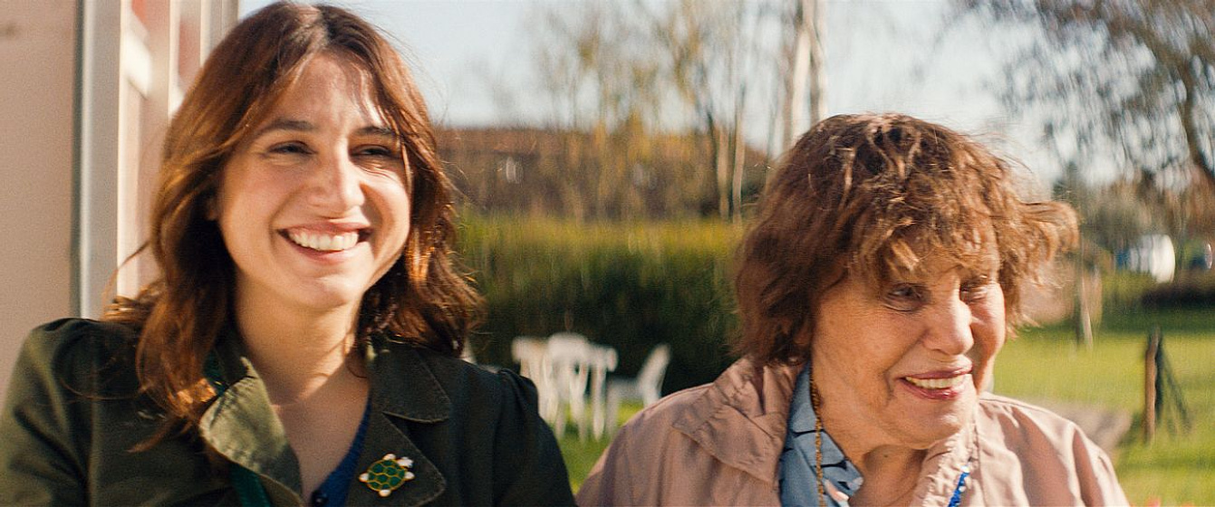 Liliane Rovere y Izïa Higelin en Juliette en Primavera 