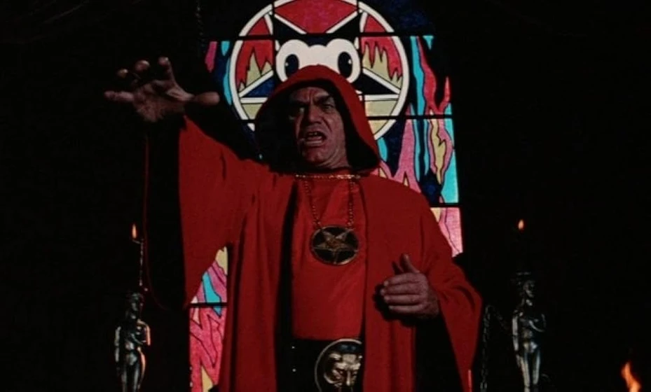 Ernest Borgnine en la-lluvia-del-diablo